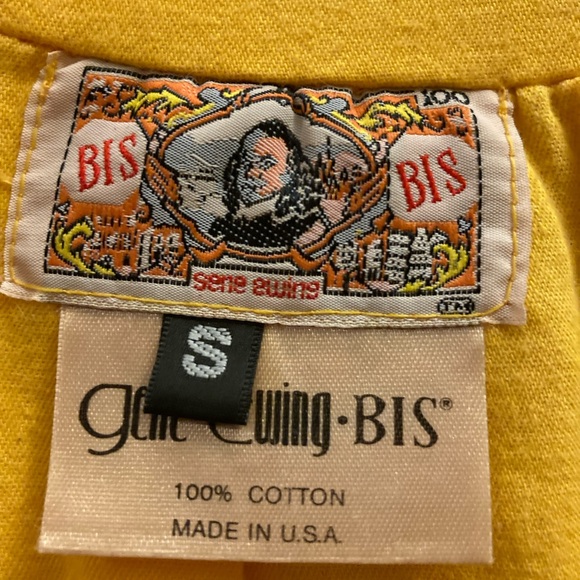 Colorful Women's Jacket with Button Detail - Picture 3 of 6